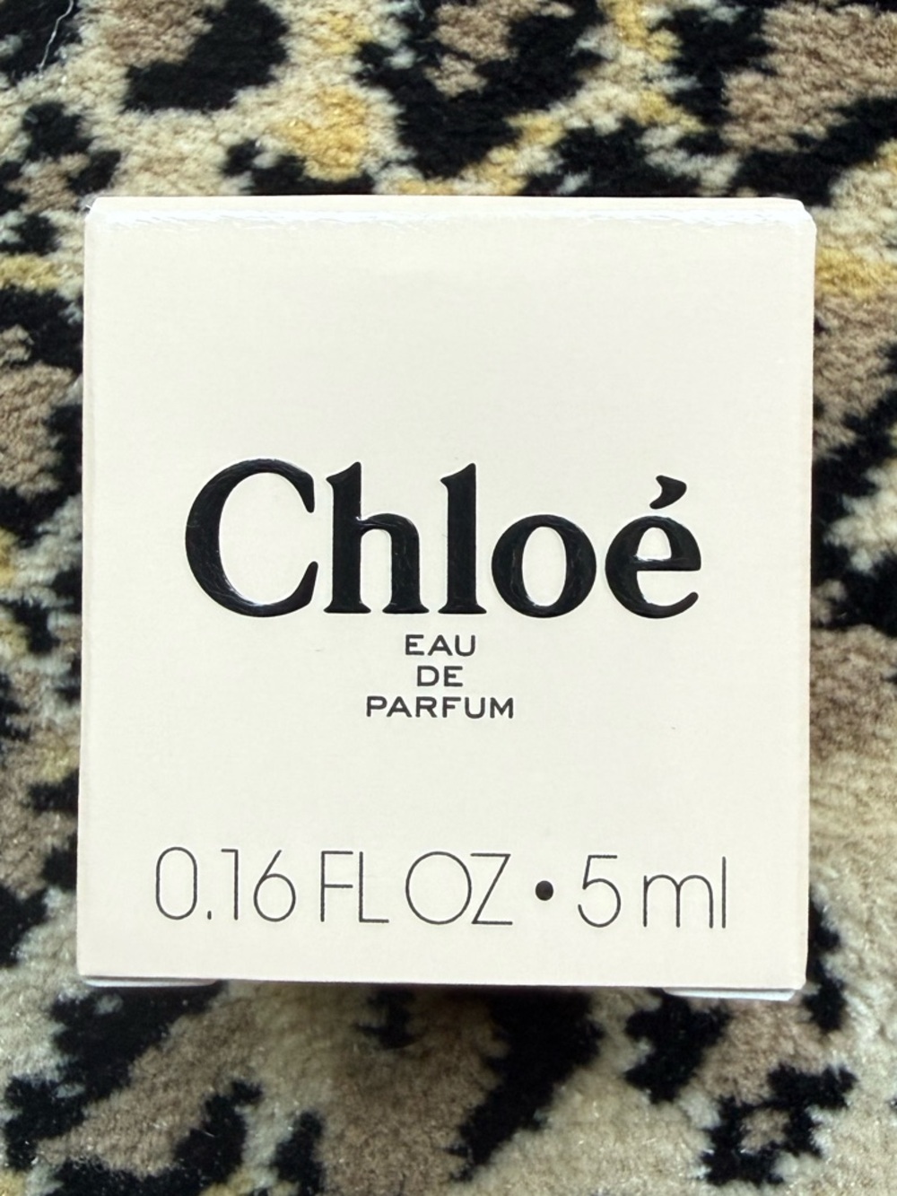 Chloe mini (NIB) - Picture 2 of 3